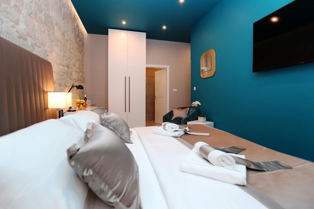 ספליט Riva Luxury Rooms מראה חיצוני תמונה